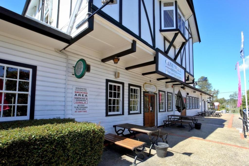 Canungra Hotel Exteriér fotografie